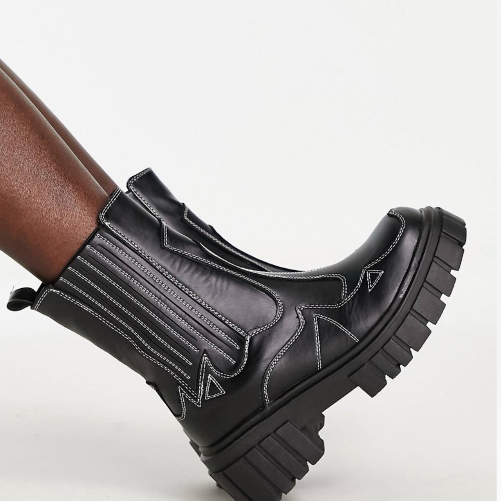 BRAND NEW Public desire chunky western boots - Picture 2 of 5